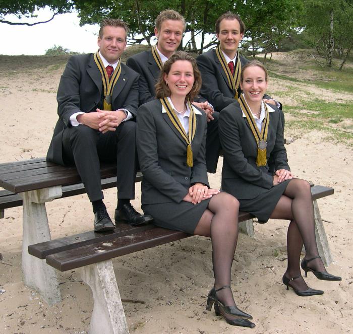 2004-2005.jpg